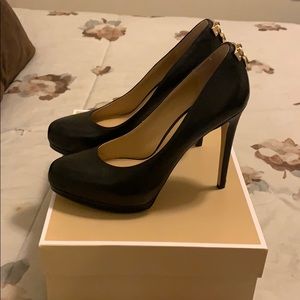 Michael Kors Pumps